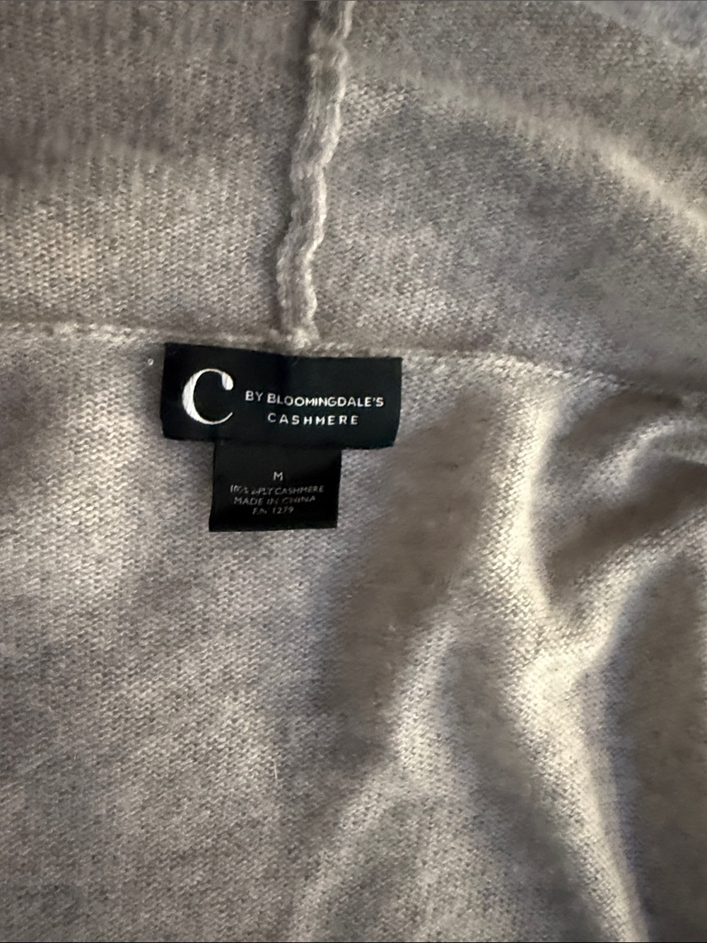 Bloomingdale's Light Beige Cashmere Sweater - Picture 2 of 2